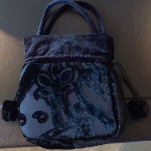 Elegant Black Mini Bag with Quilted Design